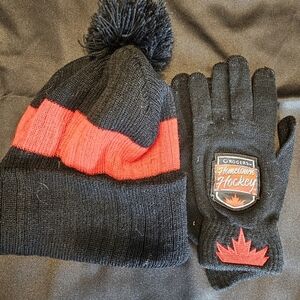 💥4 for $25💥 Rogers Hometown Hockey Toque / Beanie and Gloves Set